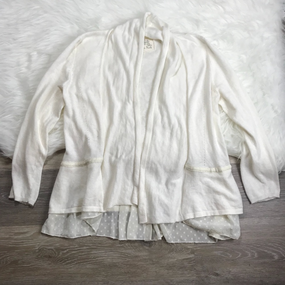 Angel of North white open front cute cardigan S